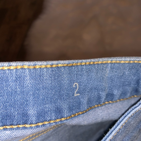 Boyfriend Jeans - Picture 3 of 3